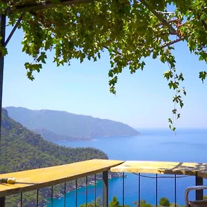 Отель Kabak Mamma's Restaurant & Terrace Bar