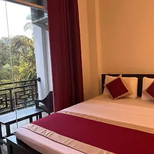 Rivers Edge Nature Resort Kandy